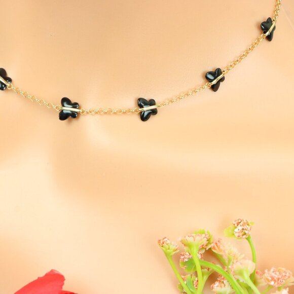 "Minimalist Necklace – Timeless, Elegant Jewelry for Her, MAR091228 - Picture 9 of 10